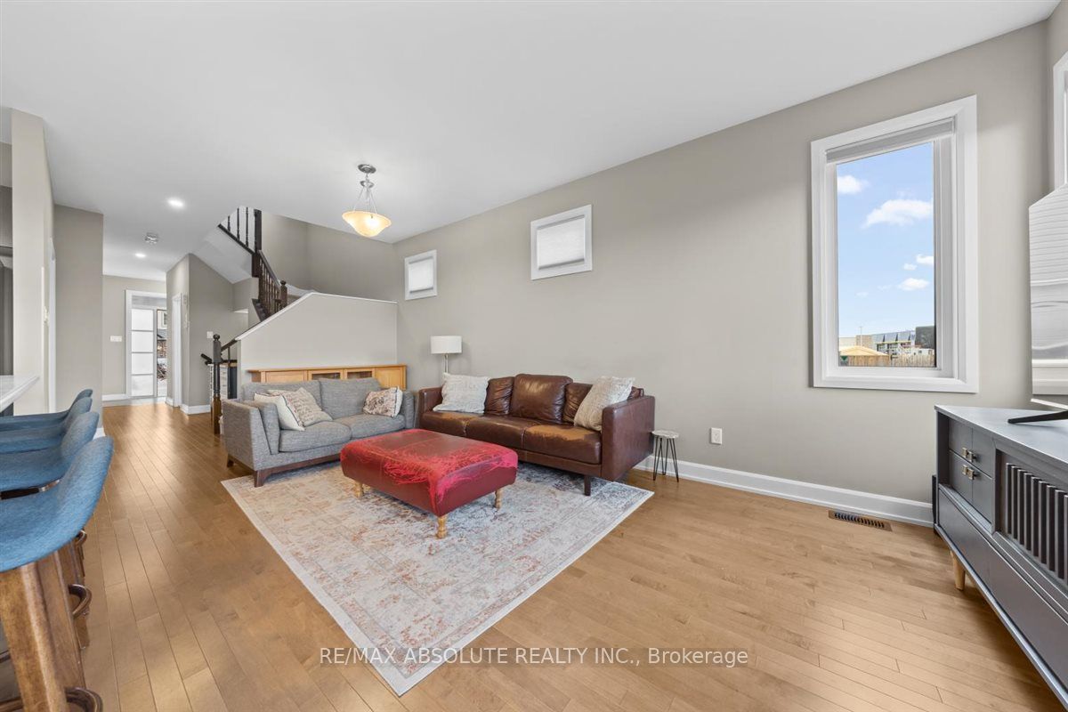 169 Bandelier Way
