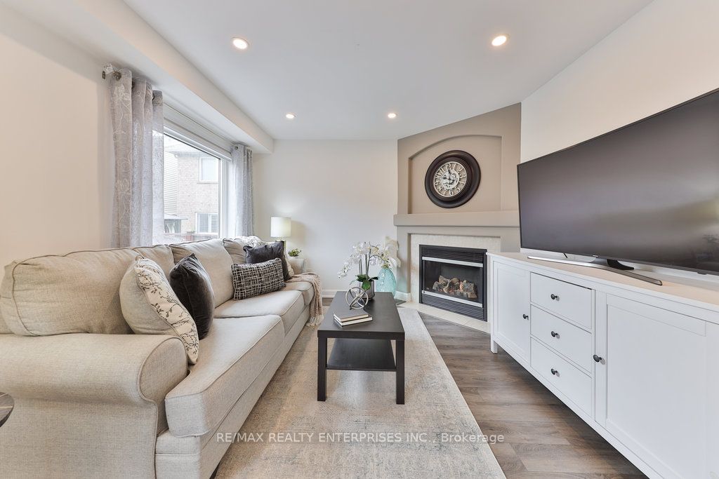 2183 Birchleaf Lane