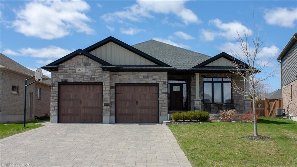 43 BRENMAR Crescent Central Elgin Ontario N0L 1B0