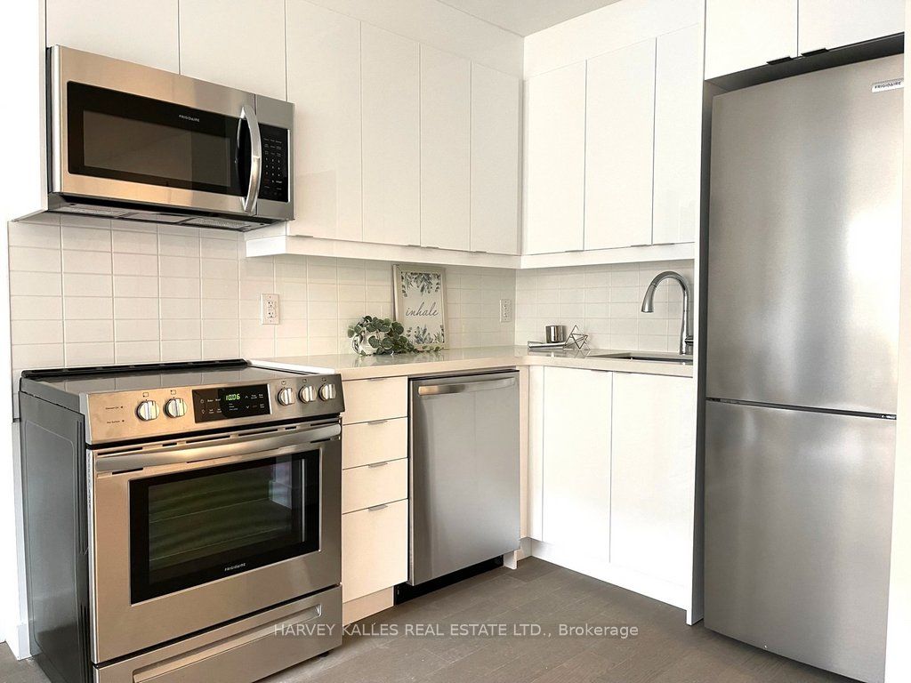 68 Fifteenth Street, #11