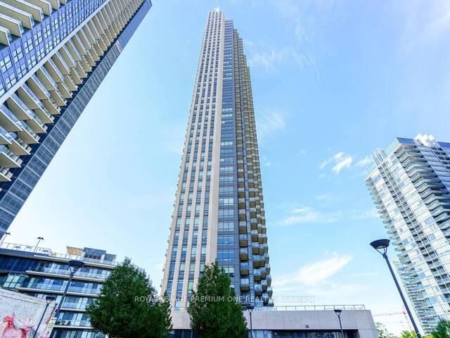 36 Park Lawn