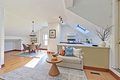 18 Barton Avenue