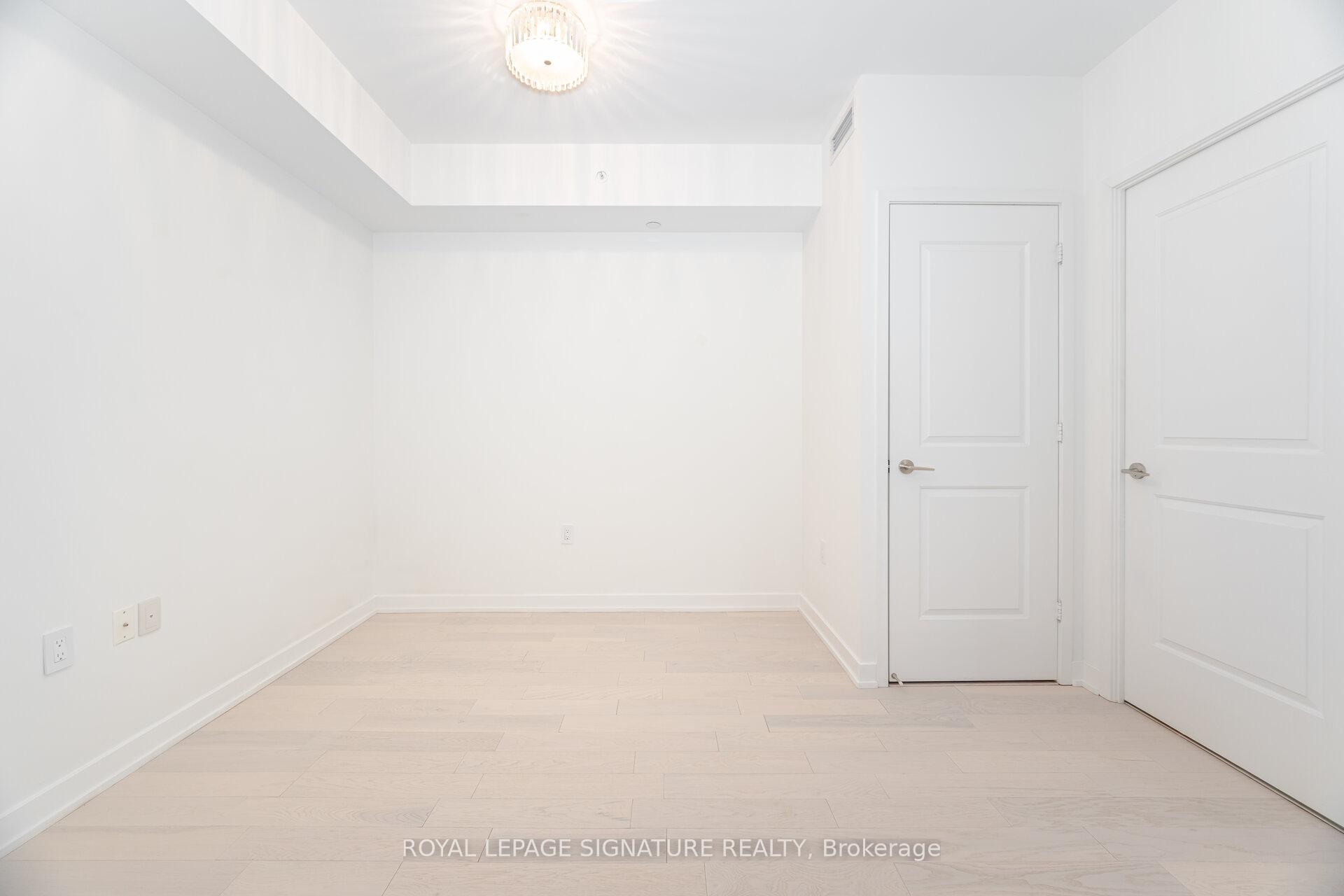 2 Bedrooms Condo at 1 The Esplanade, Toronto For sale