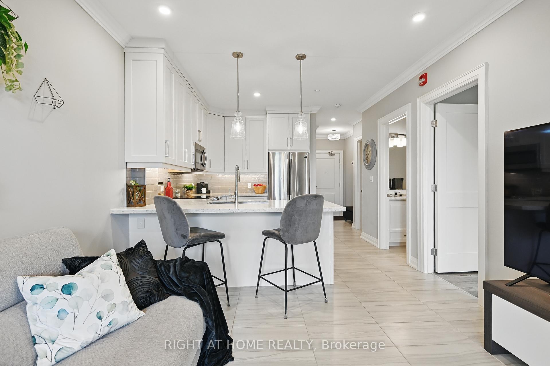 1 Bedroom Condo at 257 Millen, Hamilton For sale
