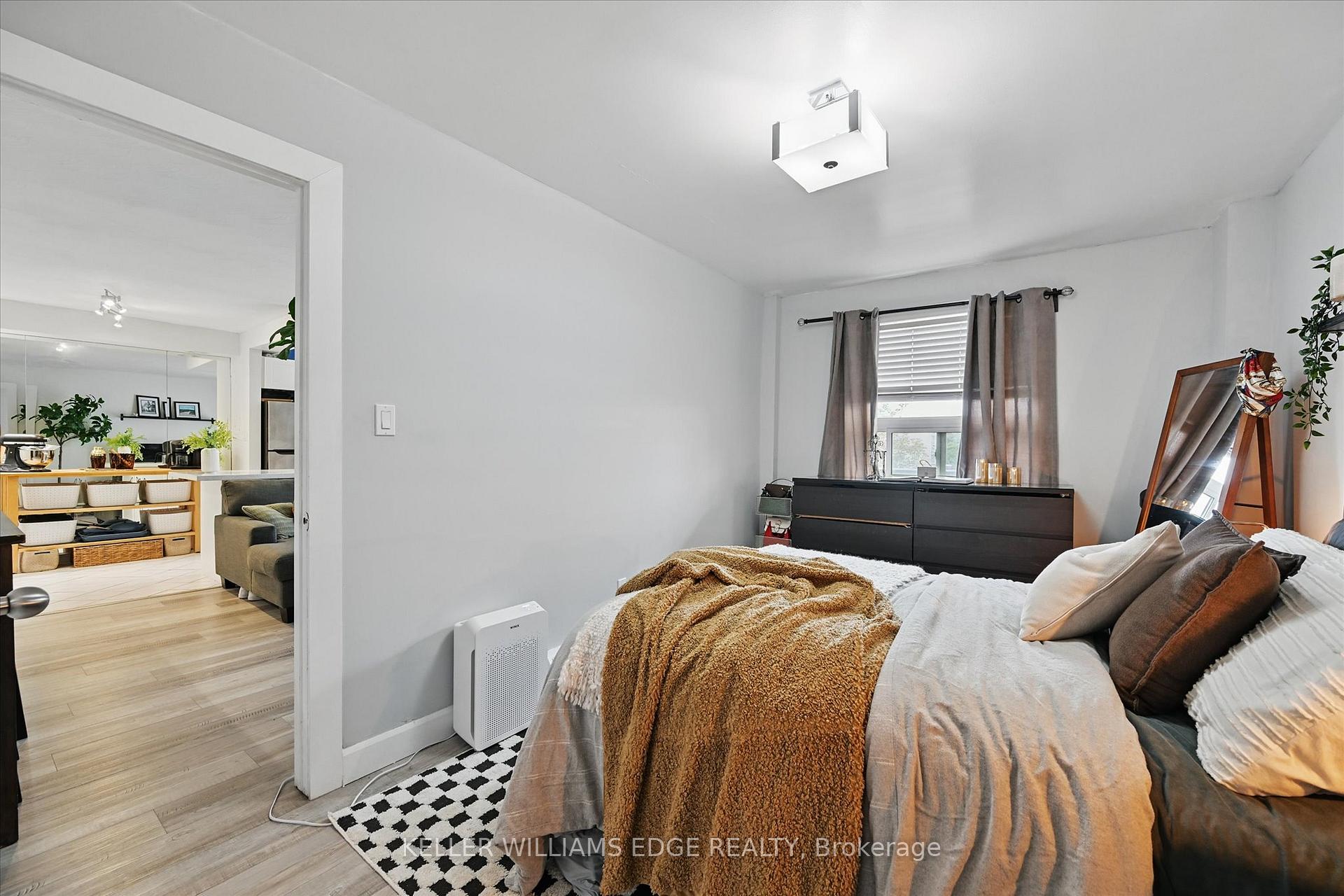 1 Bedroom Condo at 2373 King, Hamilton For sale