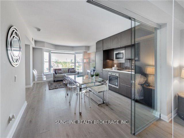 2 Bedrooms Condo at 155 Yorkville,  Toronto For sale