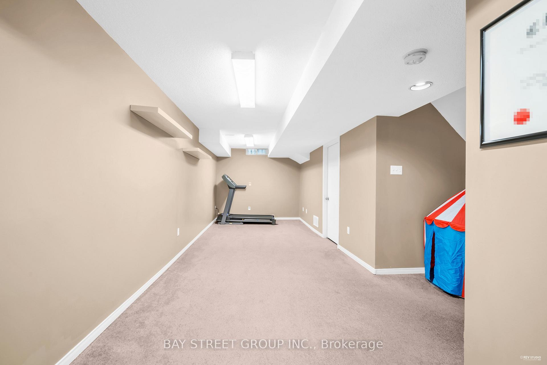 3 Bedrooms Condo at 1240 Westview, Oakville For sale