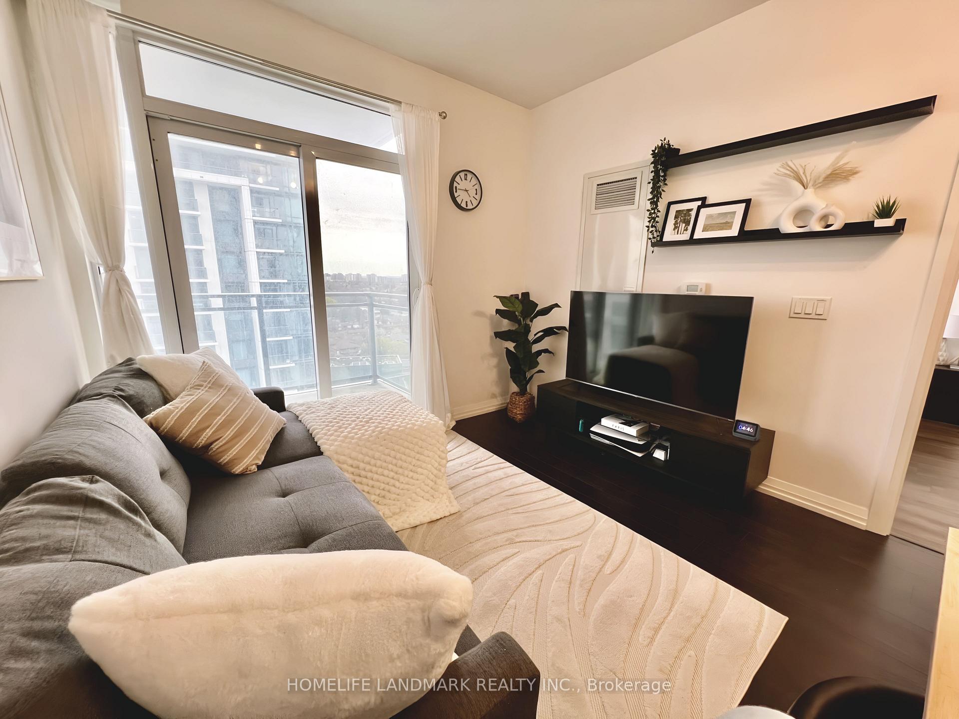 2 Bedrooms Condo at 55 Ann O’reilly,  Toronto For sale