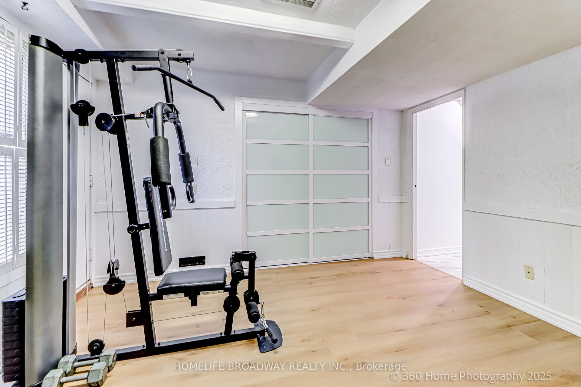 3 Bedrooms Condo at 51 Yellow Birch, Toronto For sale