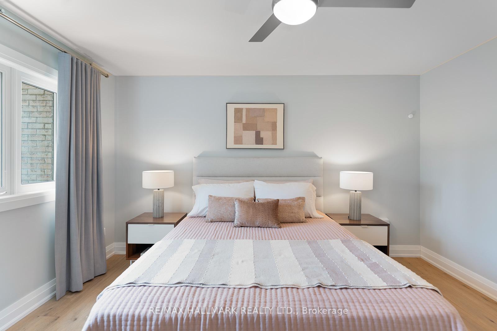 4 Bedrooms Condo at 95 Summerhill, Toronto For sale