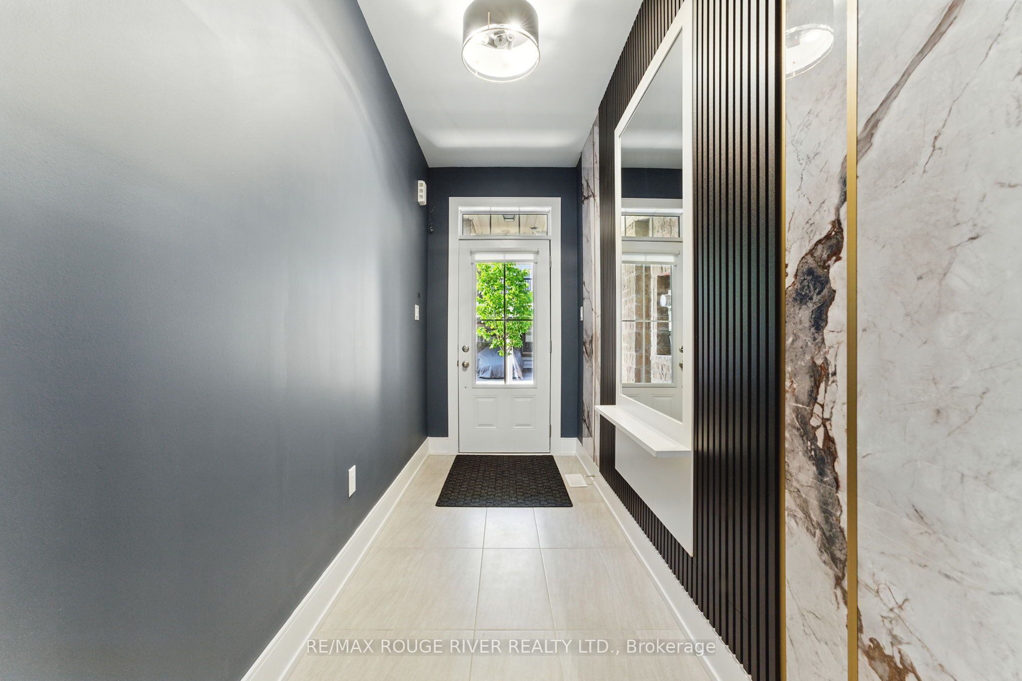 7 Caviglia Lane