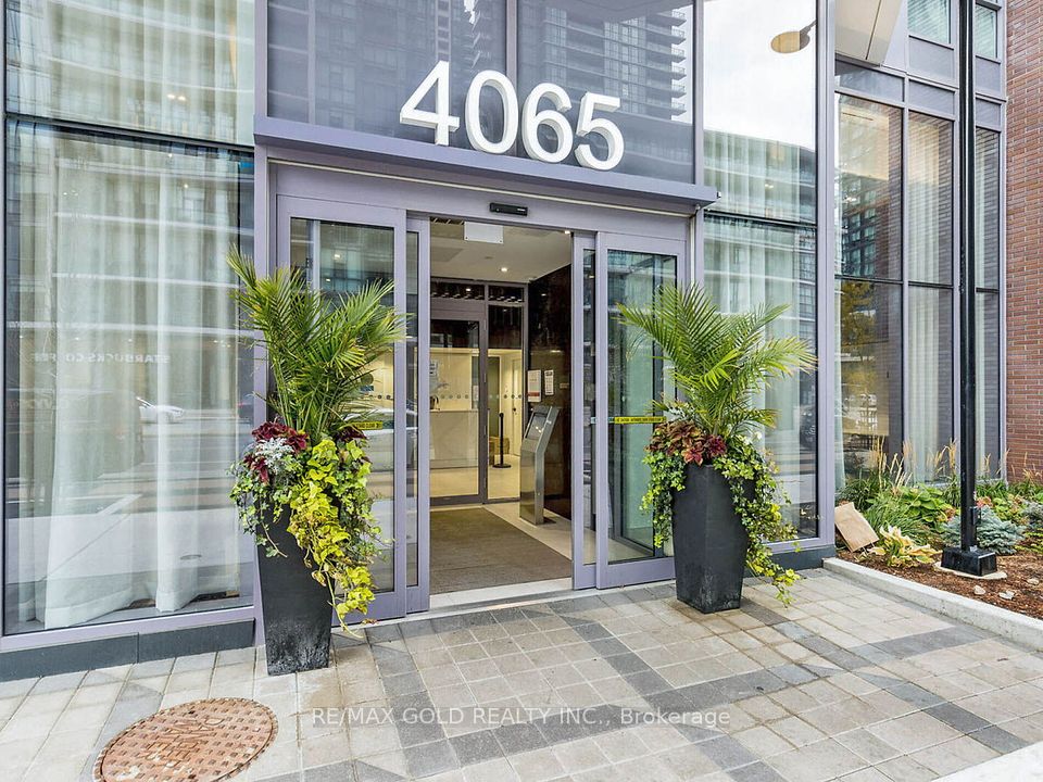 #3705 - 4065 CONFEDERATION Parkway, Mississauga, ON L5B 0L4