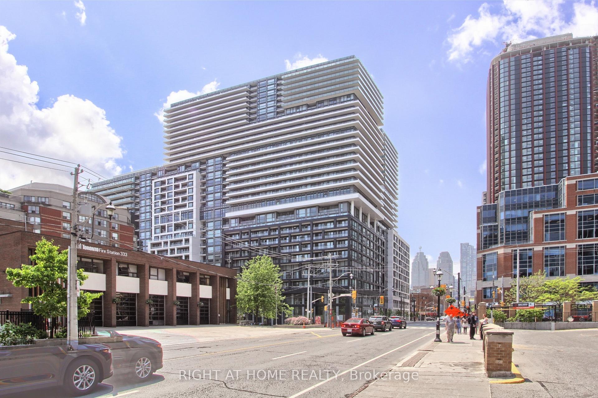 1 Bedroom Condo at 70 Princess, Toronto For sale