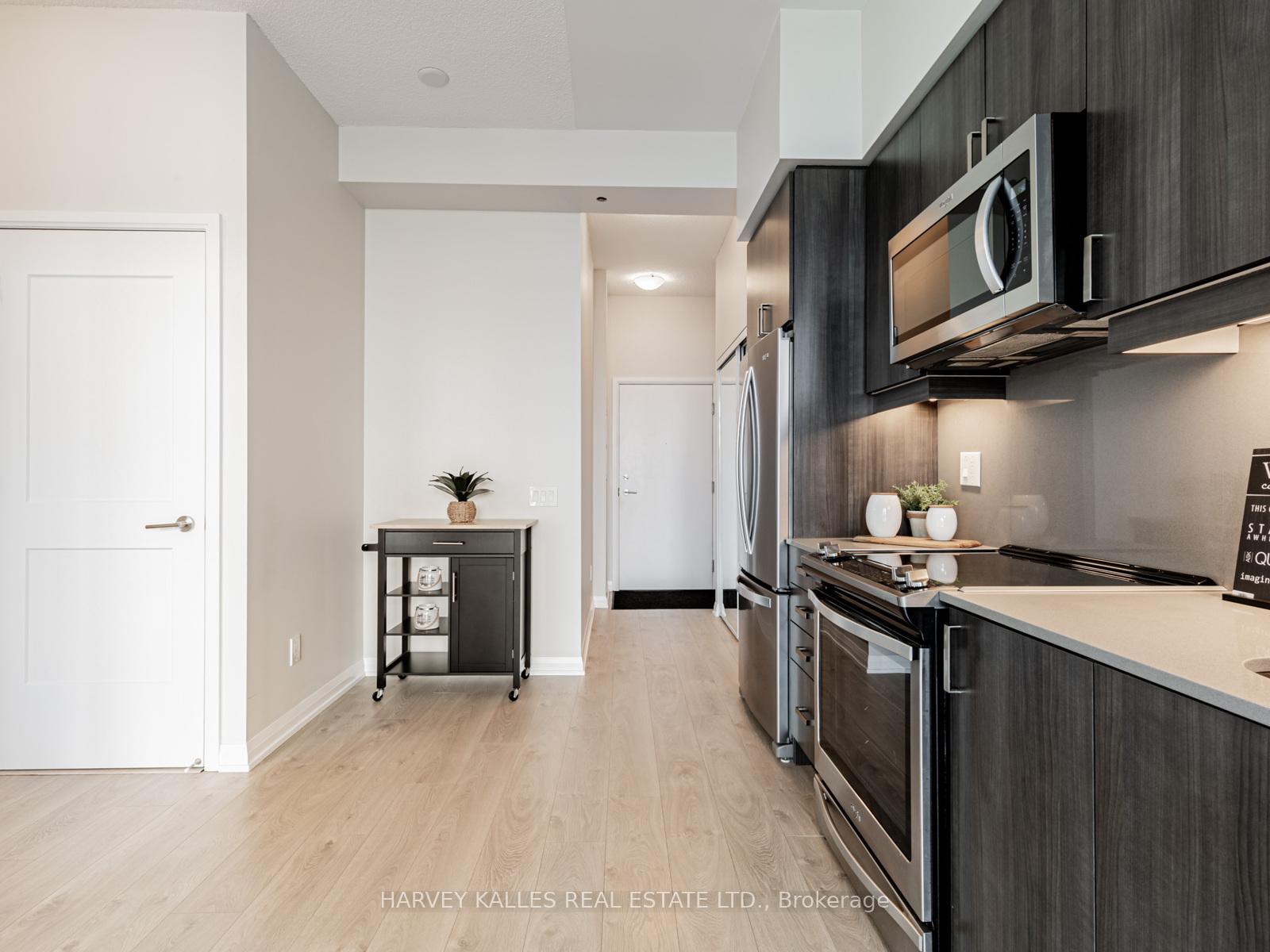 7895 Jane Street 1018