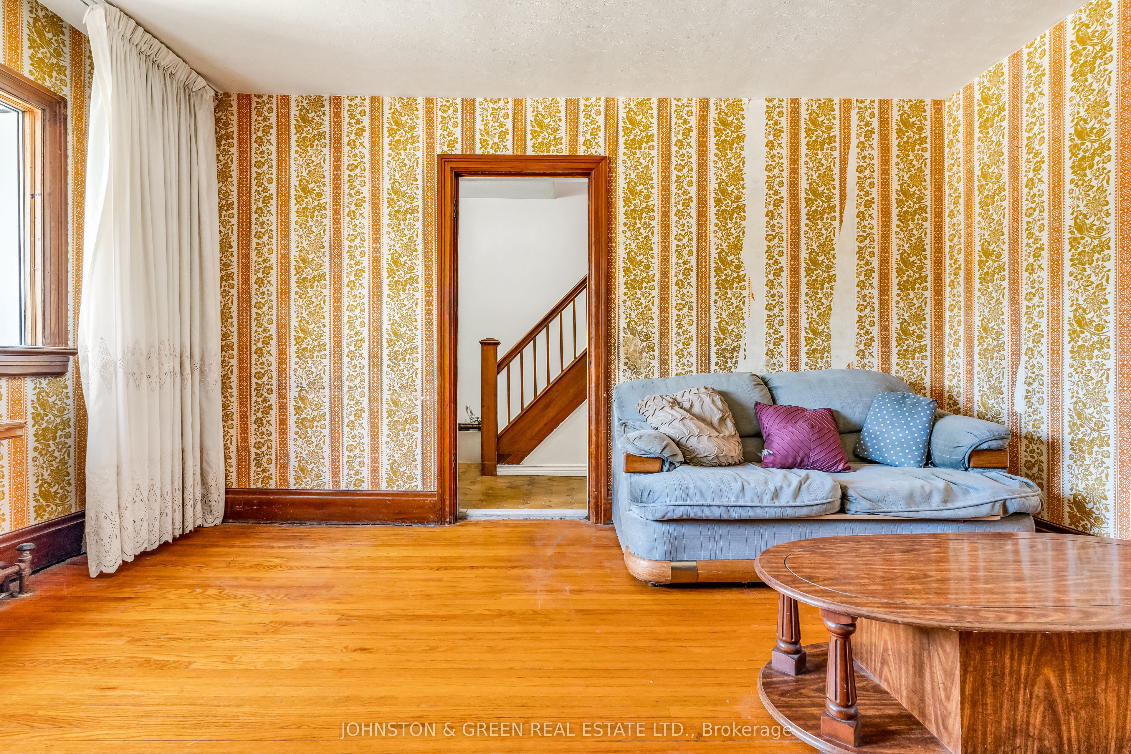 416 Mortimer Avenue