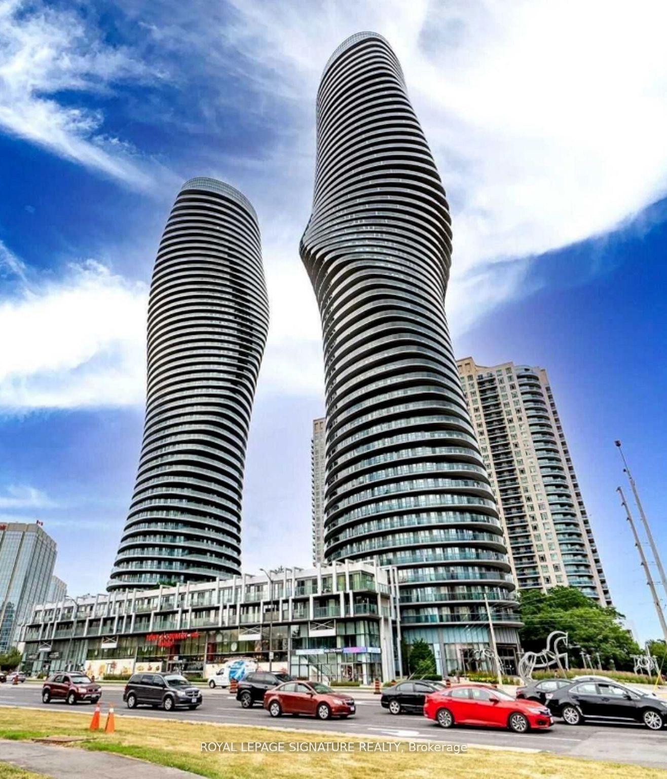 3 Bedrooms Condo at 60 Absolute, Mississauga For sale