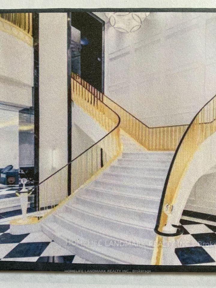 955 Bay Street