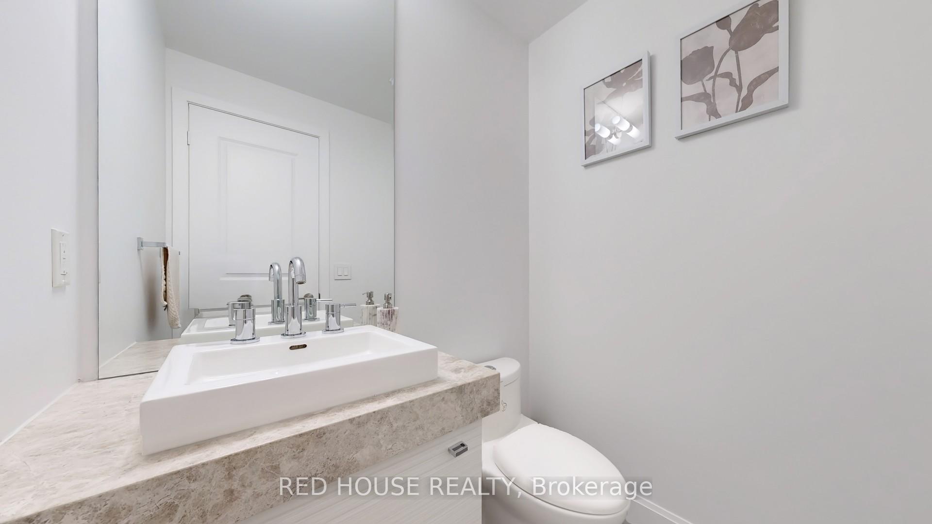 3 Bedrooms Condo at 33 Shore Breeze, Toronto For sale