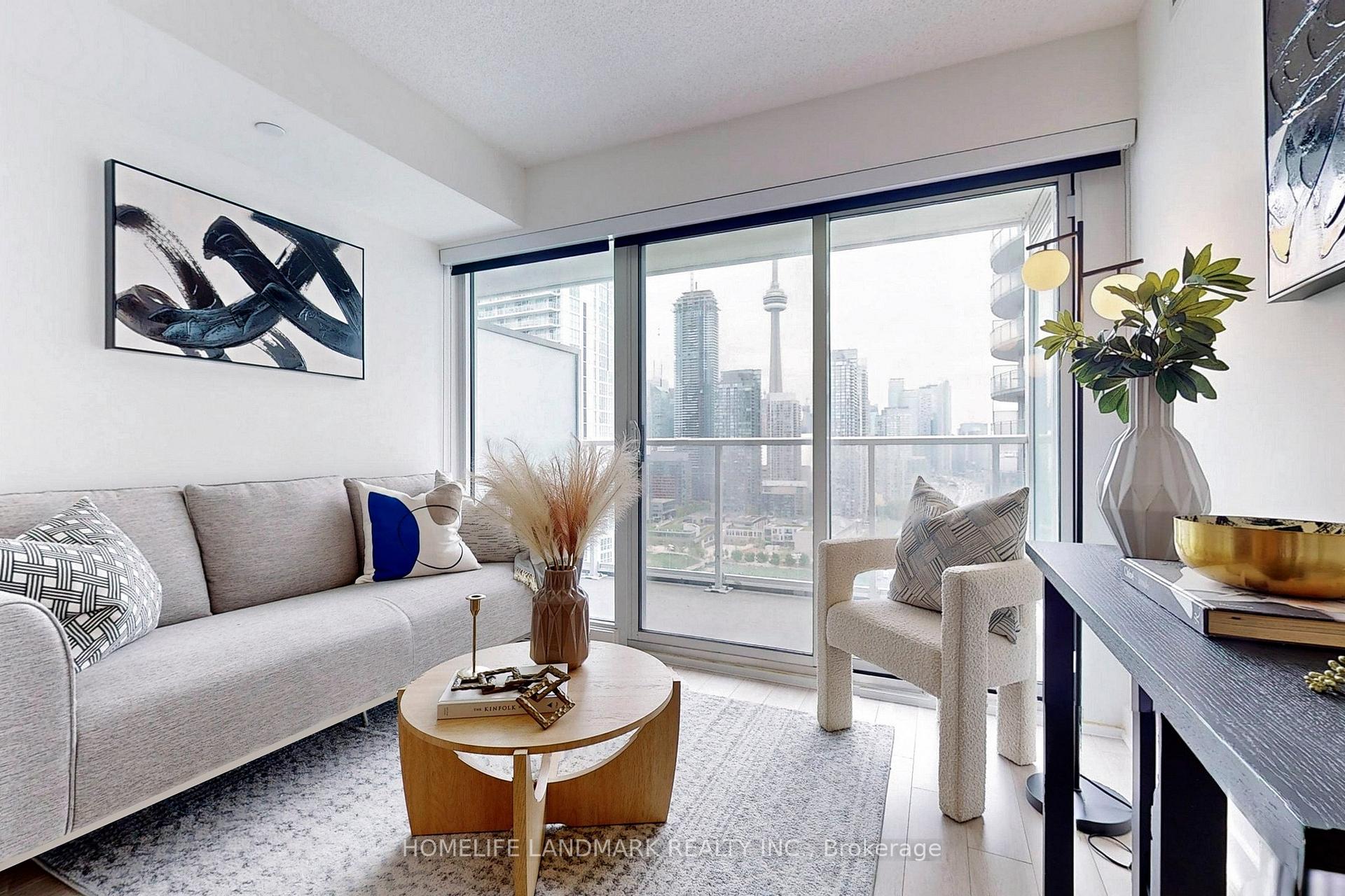 2 Bedrooms Condo at 17 Bathurst, Toronto For sale
