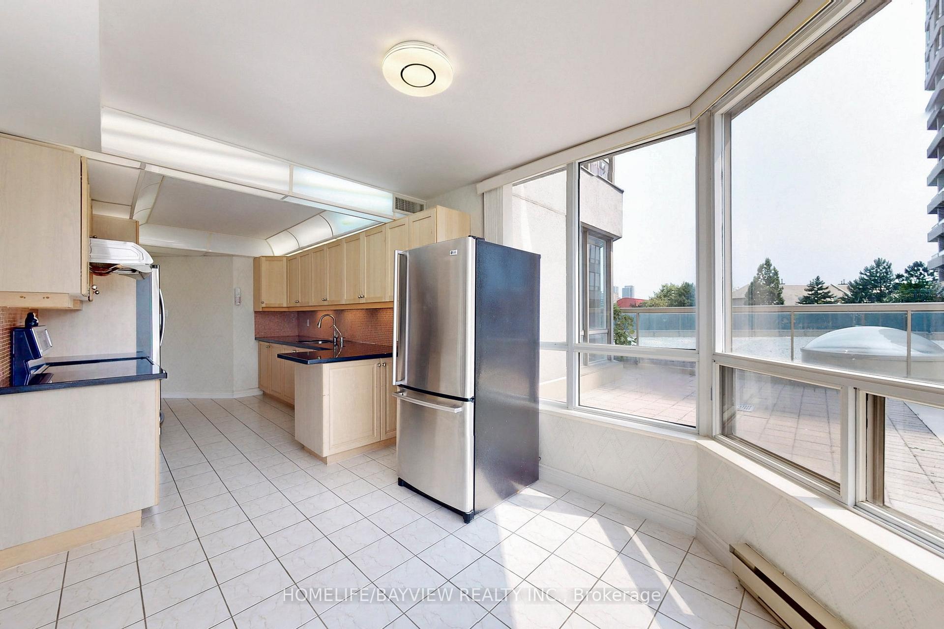 4 Bedrooms Condo at 168 Bonis, Toronto For sale
