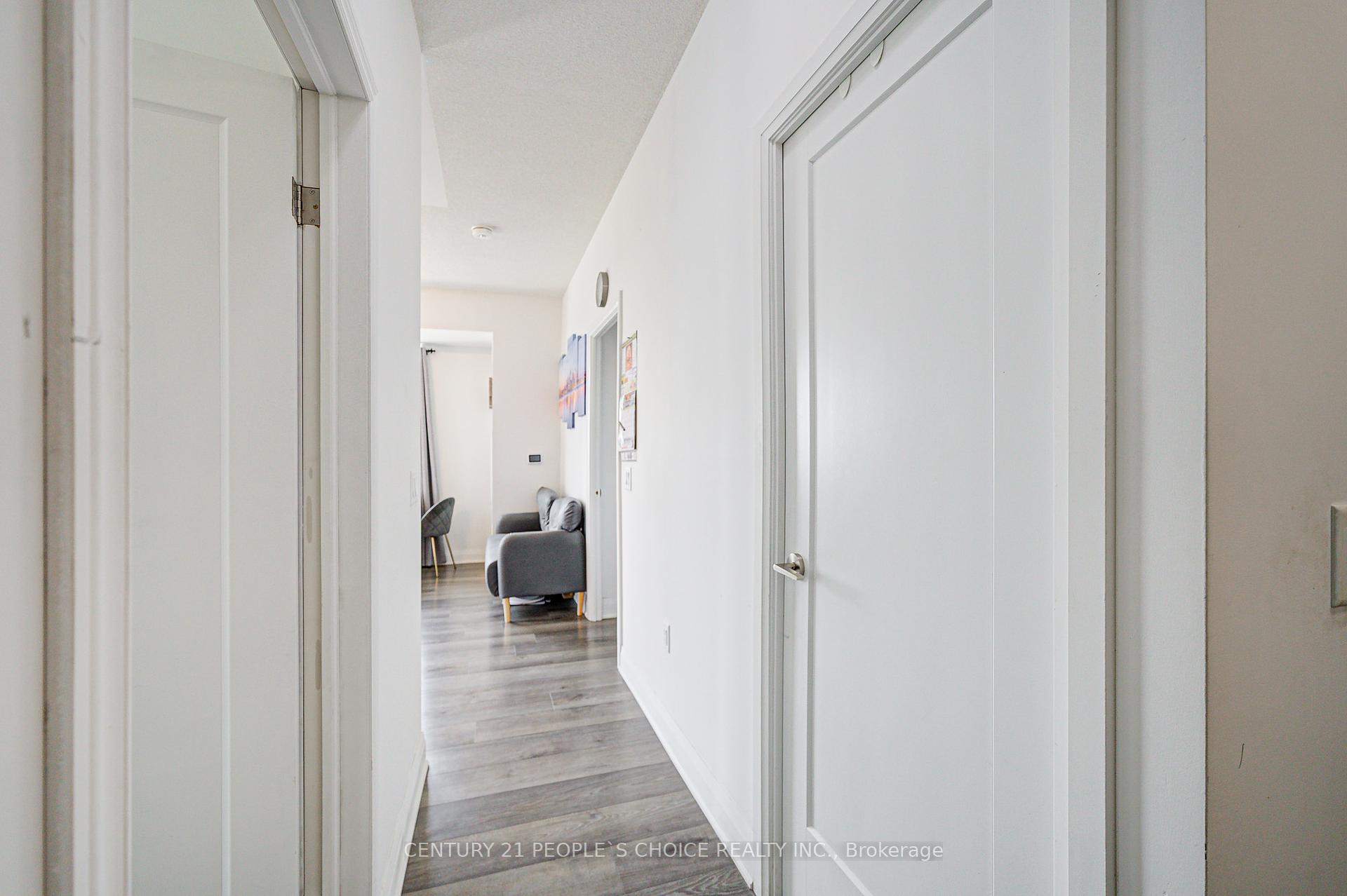2 Bedrooms Condo at 3220 Sheppard, Toronto For sale