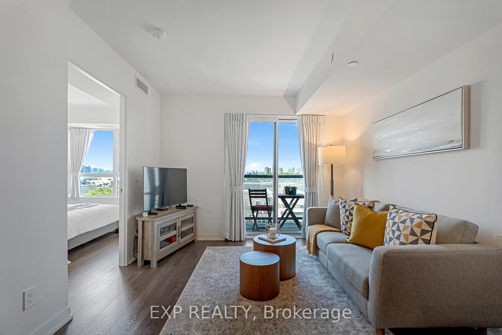 2 Bedrooms Condo at 1401 O’Connor, Toronto For sale