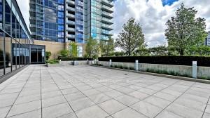 3 Bedrooms Condo at 29 Singer,  Toronto For sale