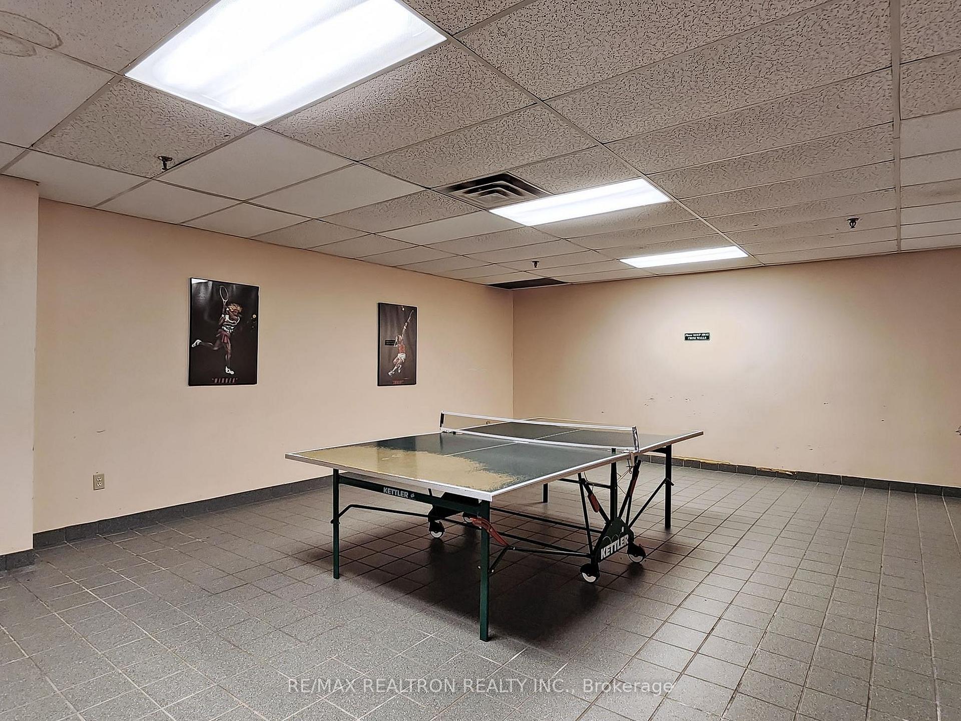3 Bedrooms Condo at 88 Alton Tower, Toronto For sale