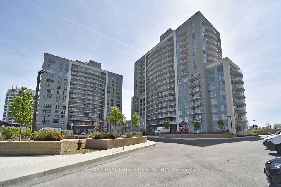 #808 - 2152 Lawrence Avenue, Toronto, ON M1R 0B7