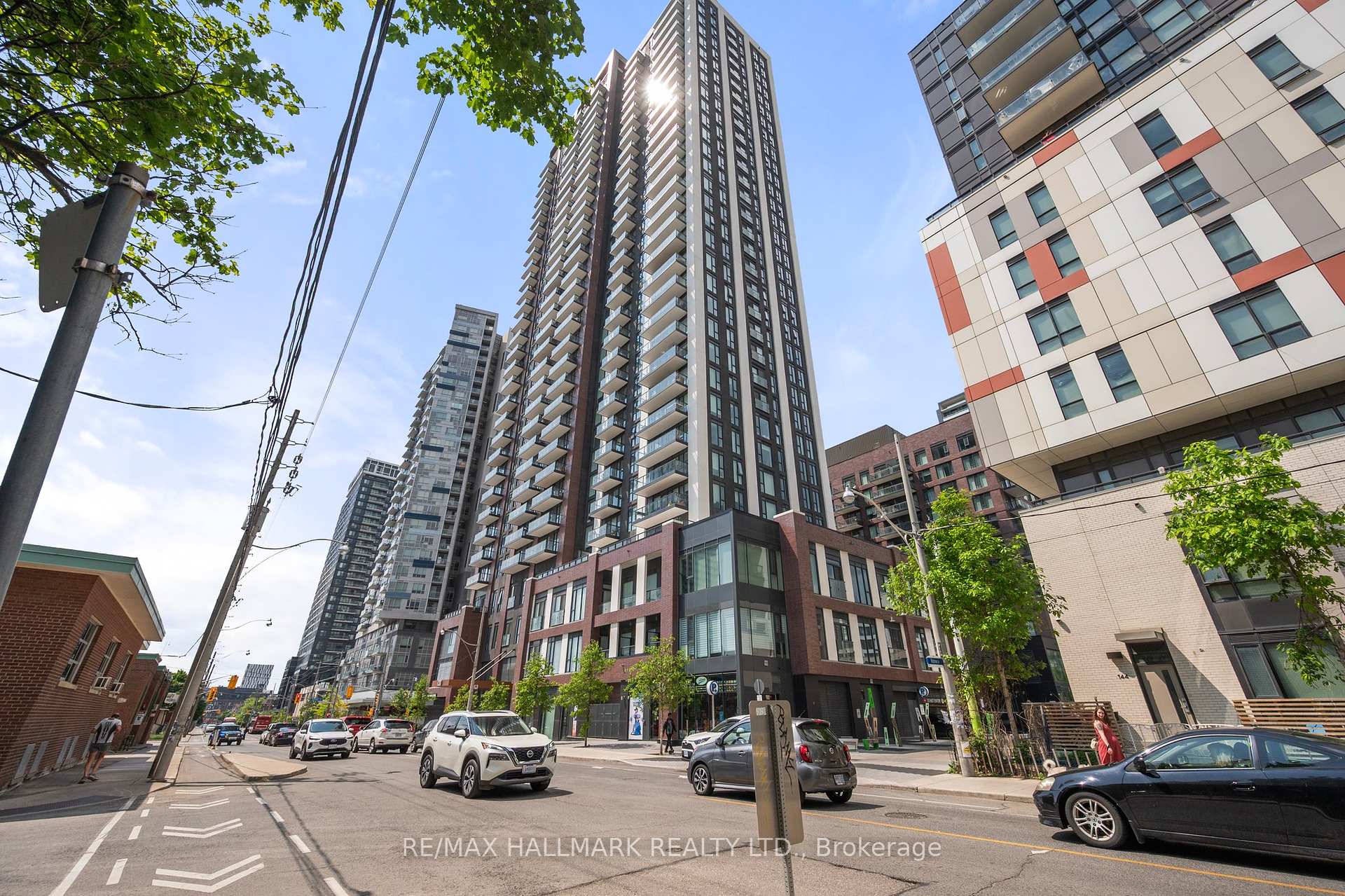 4 Bedrooms Condo at 130 River, Toronto For sale