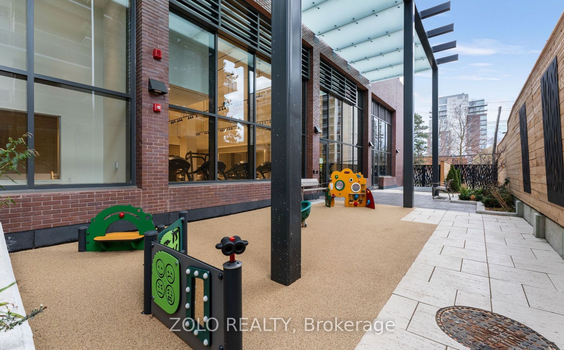 28 Ann Street, #223