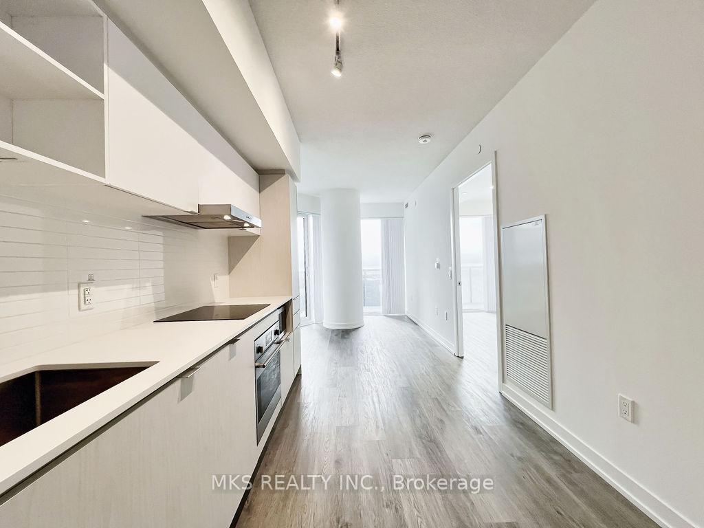 2 Bedrooms Condo at 55 Cooper,  Toronto For sale