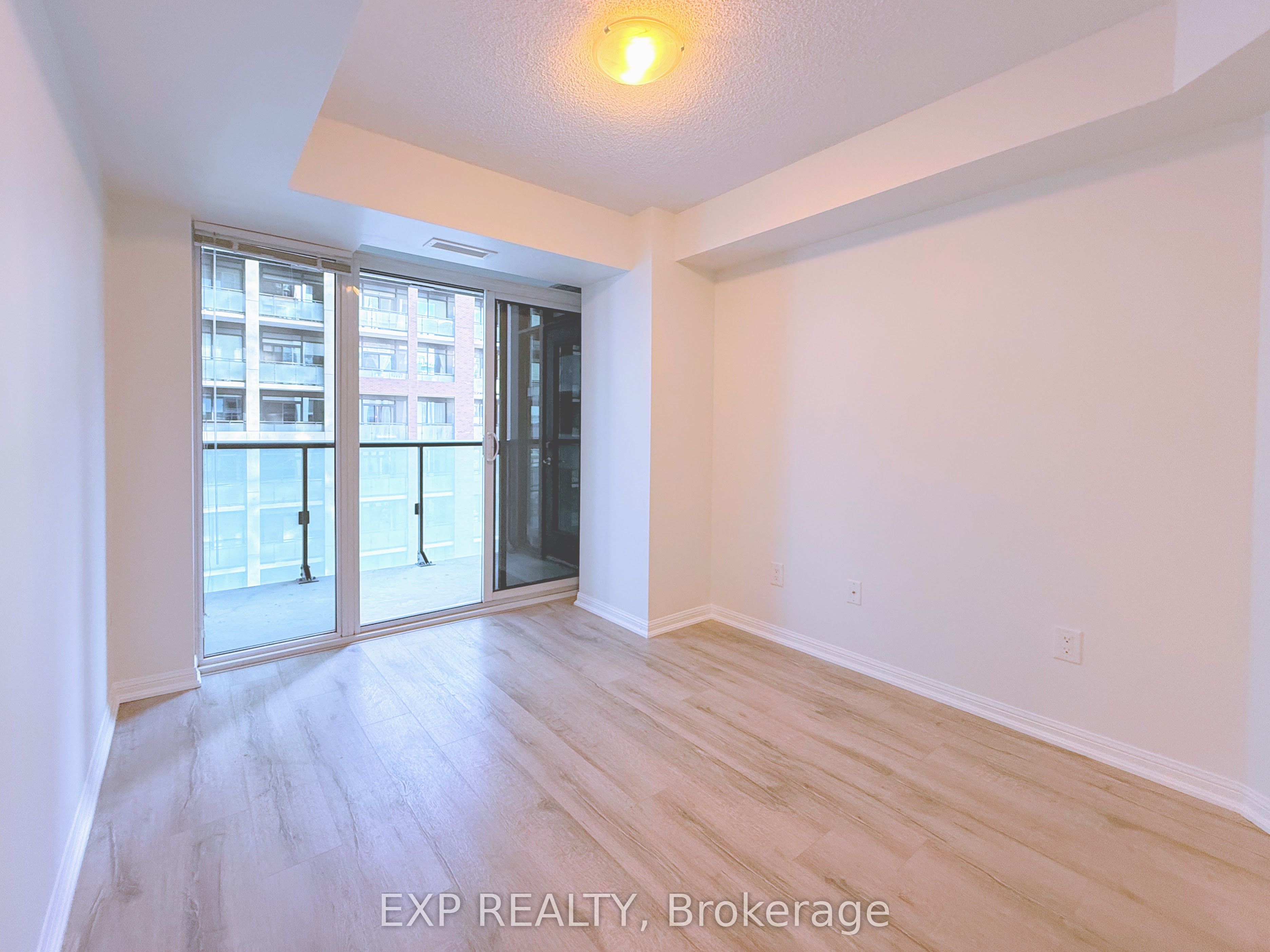 400 Adelaide Street E, ##702