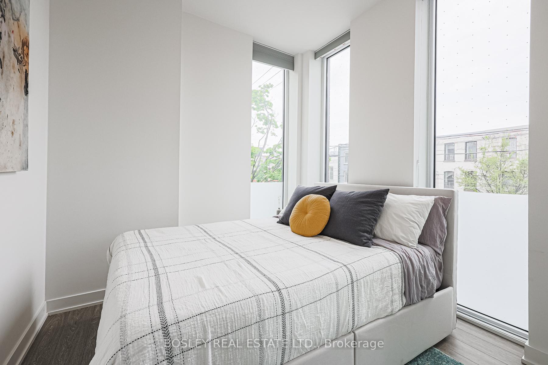 2 Bedrooms Condo at 106 Dovercourt, Toronto For sale