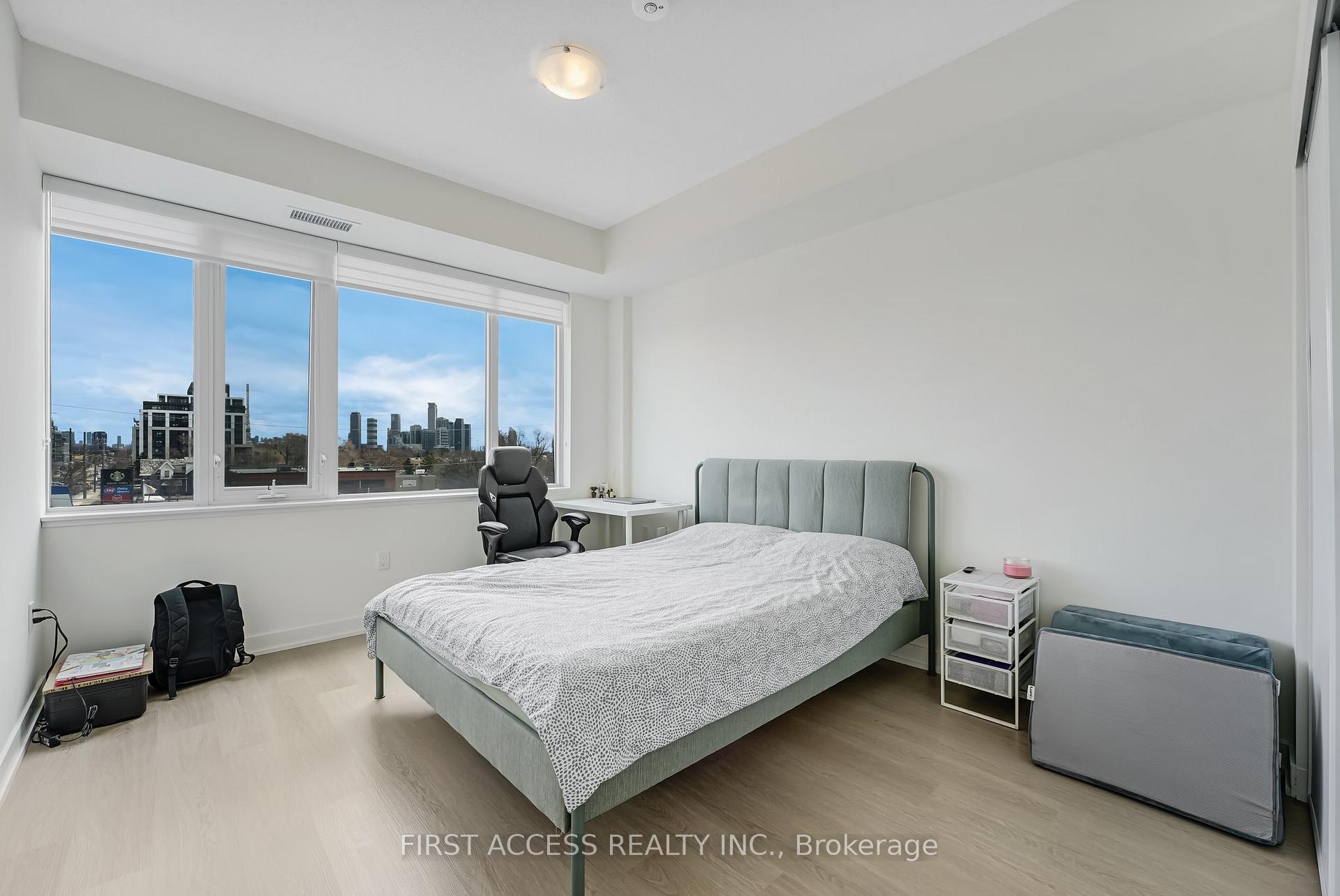 2 Bedrooms Condo at 859 The Queensway,  Toronto For sale