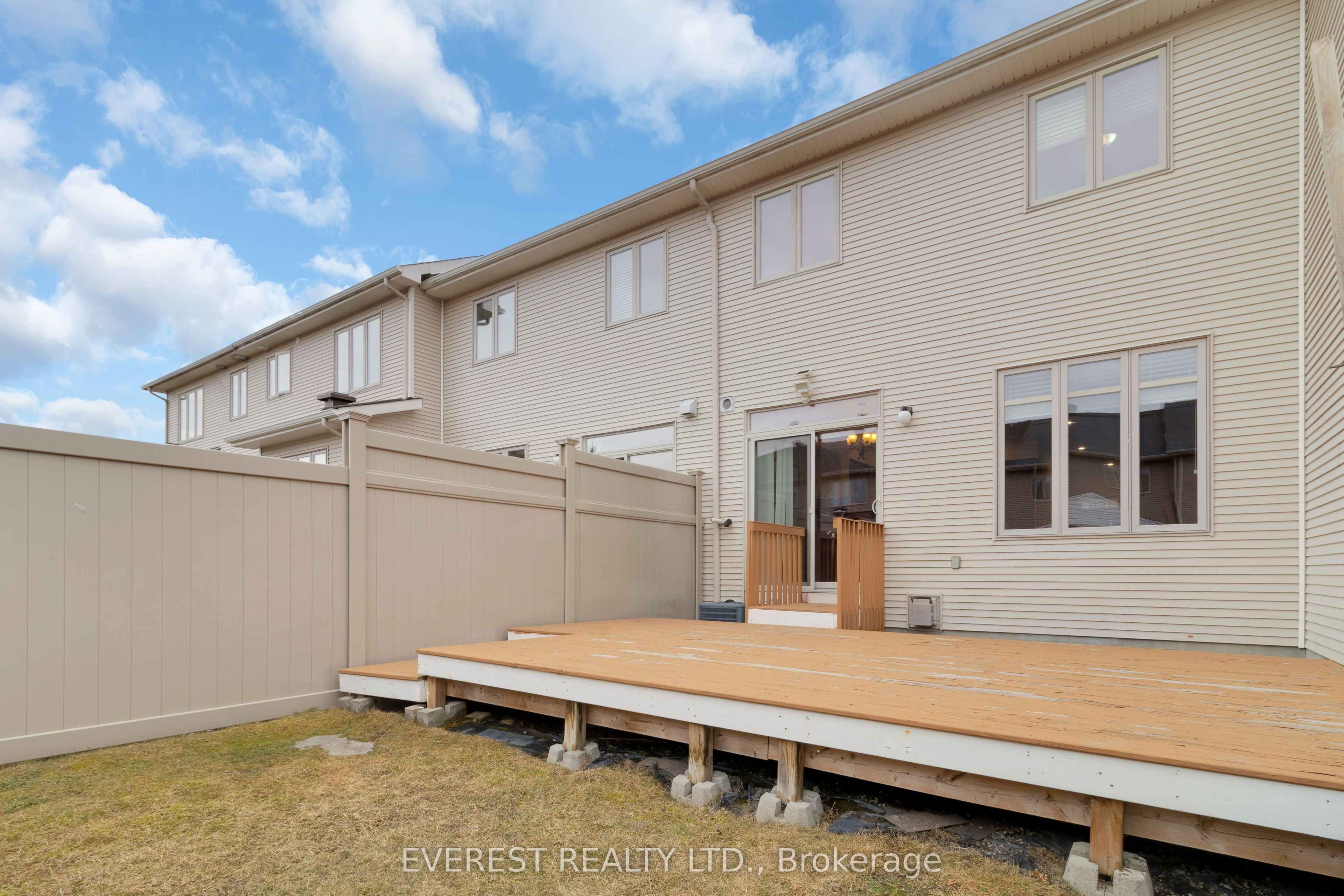2219 Angelica Avenue, OrleansCumberlandandArea, ON K4A 0S7