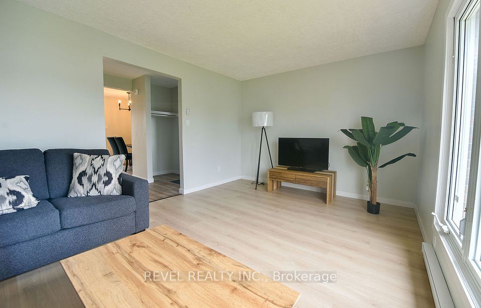 423 Victoria Avenue, Timmins, ON P4N 4S1
