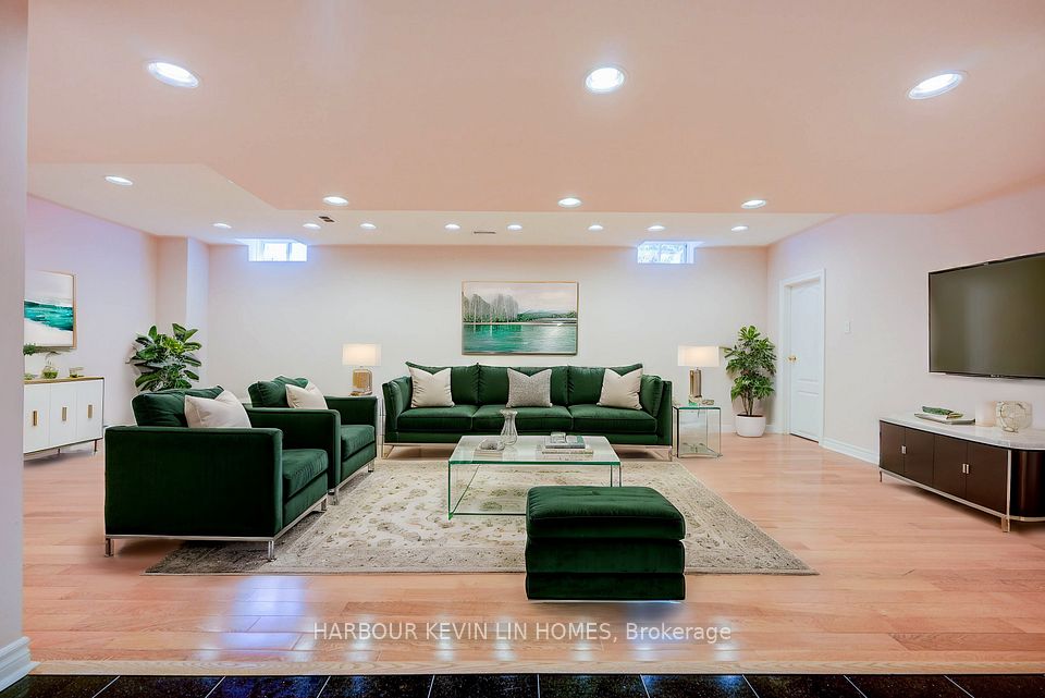 Virtual Staging