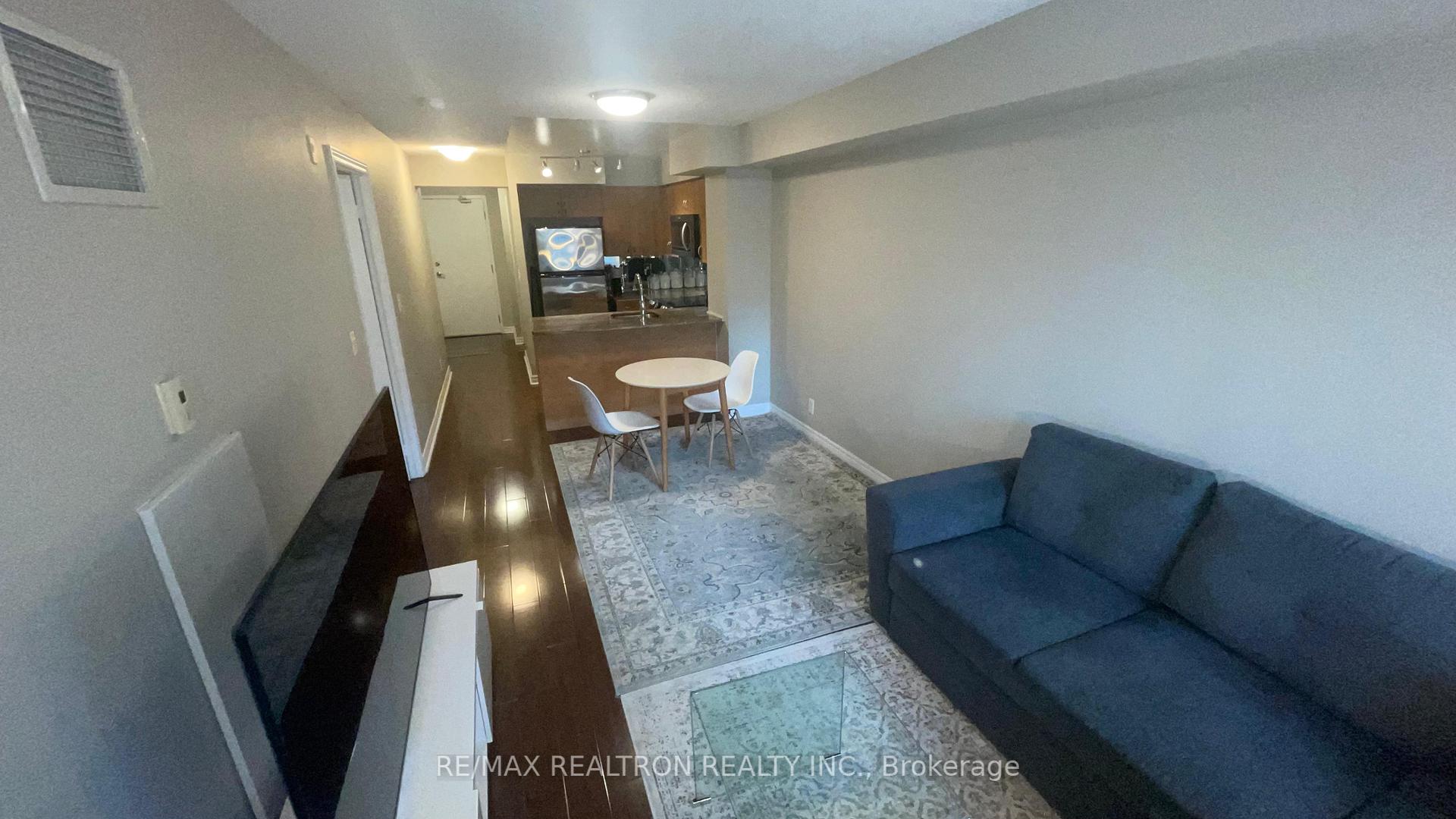 2 Bedrooms Condo at 225 Wellesley, Toronto For sale