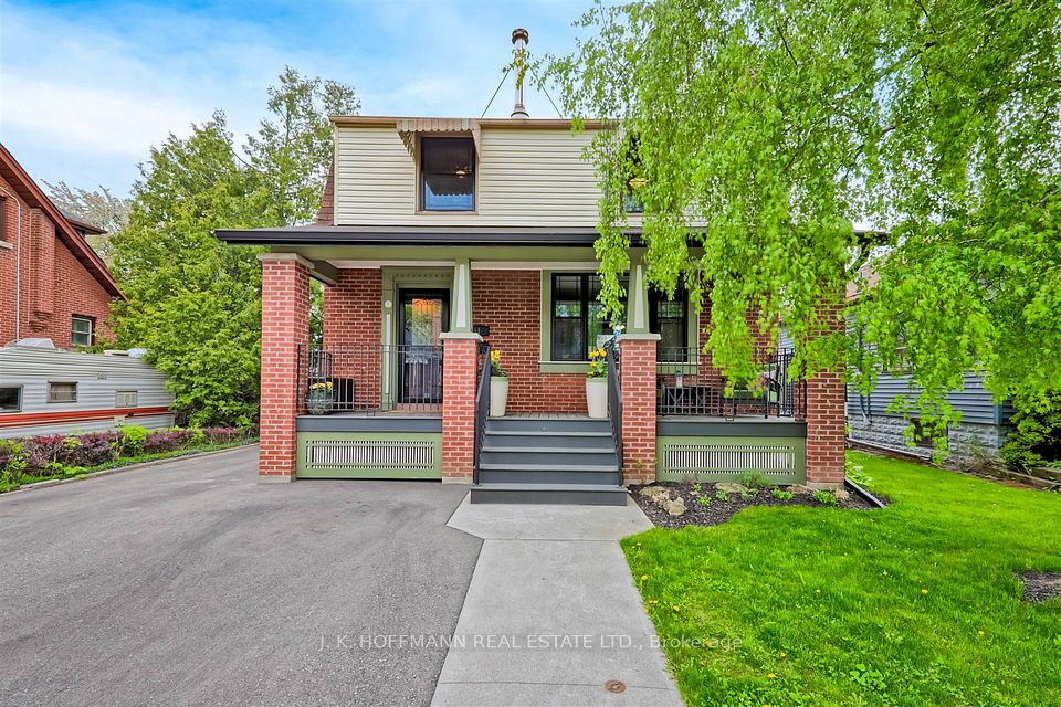 31 East 15th