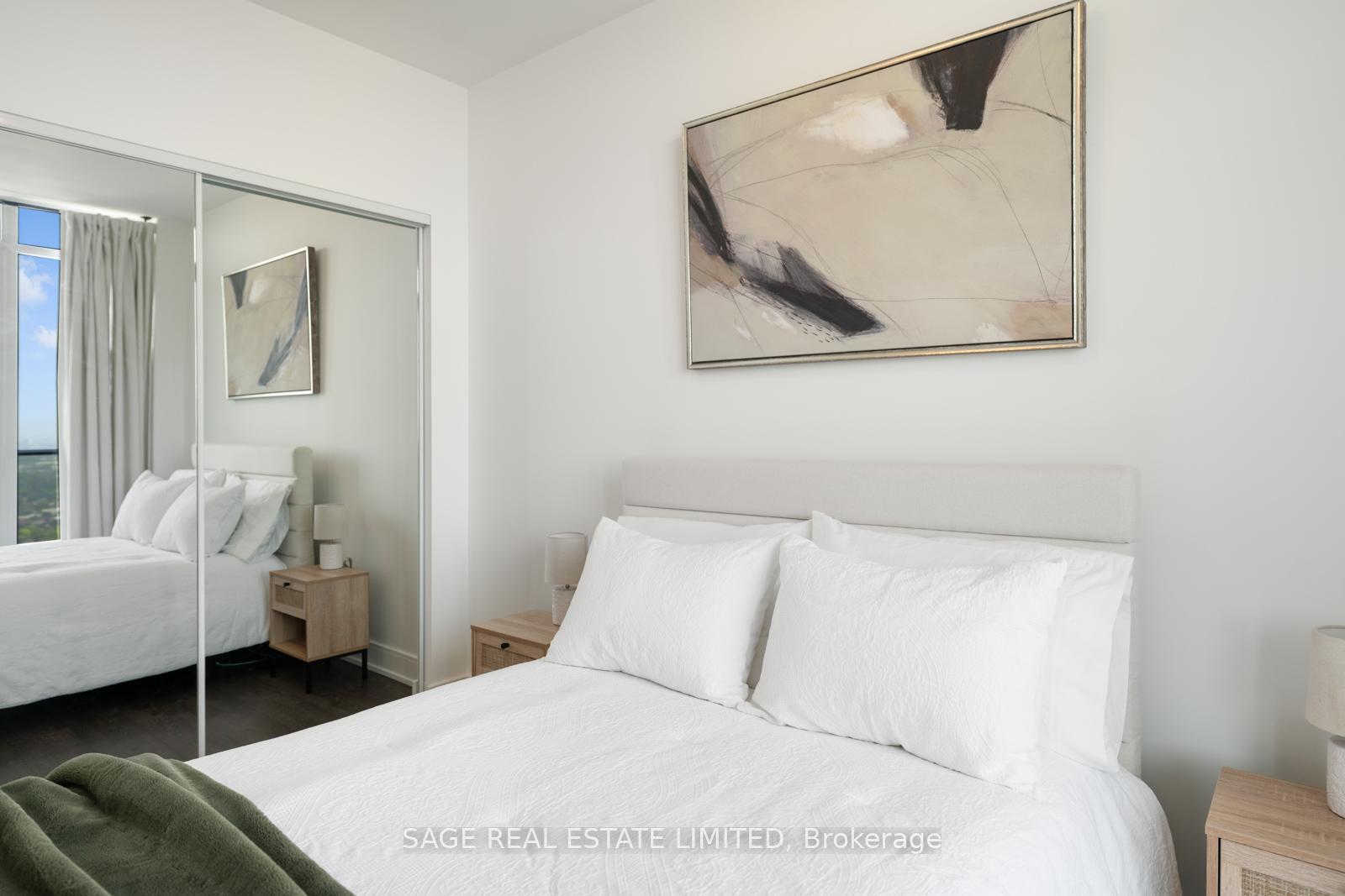 1 Bedroom Condo at 70 Annie Craig, Toronto For sale
