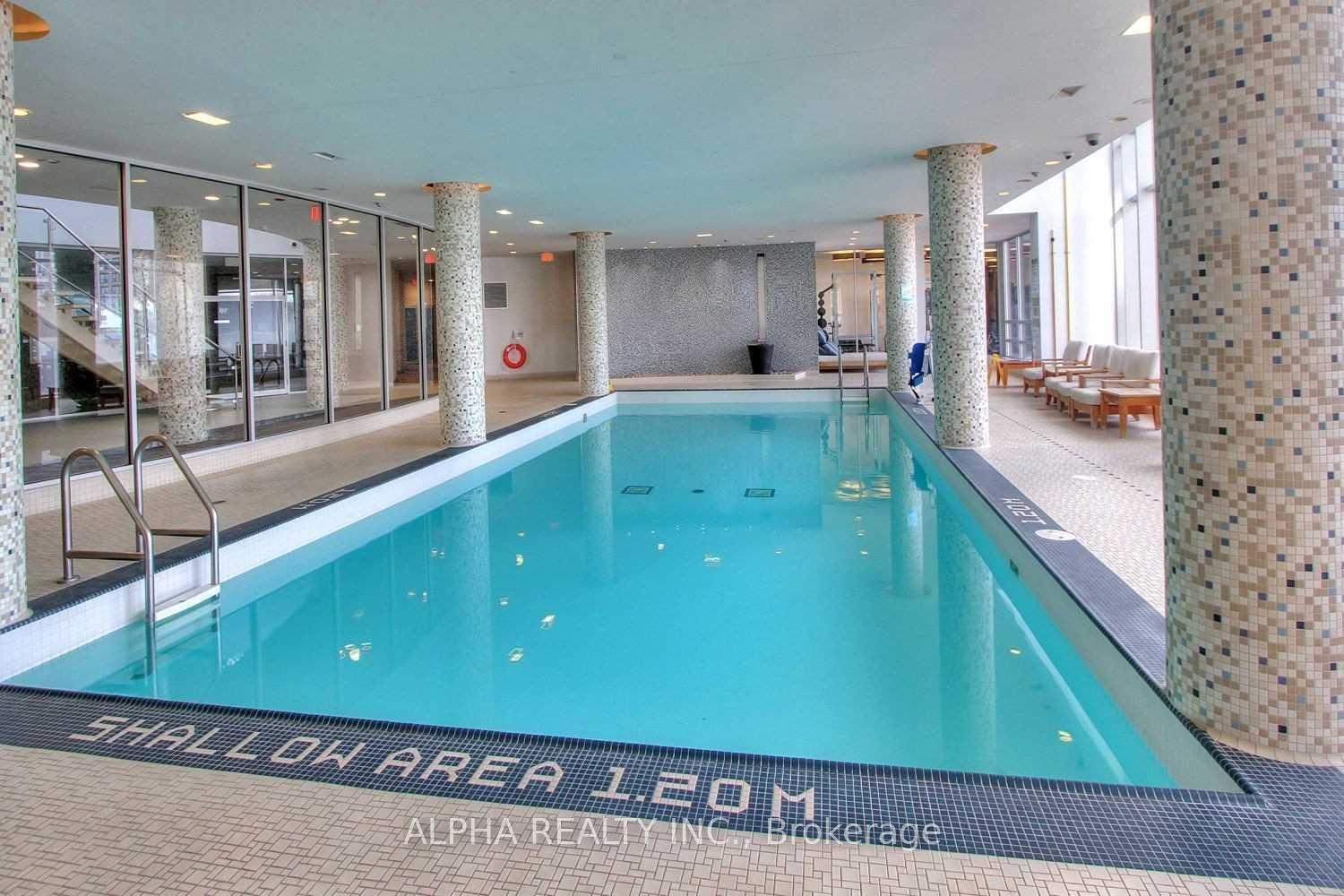 2 Bedrooms Condo at 15 Legion,  Toronto For sale