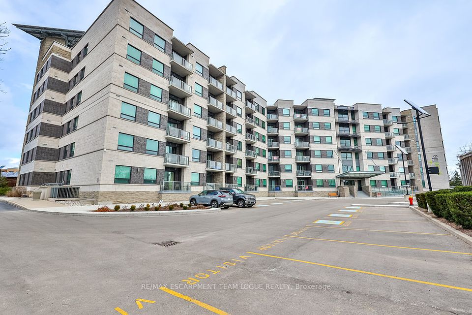 #223 - 383 Main Street, Milton, ON L9T 8K8