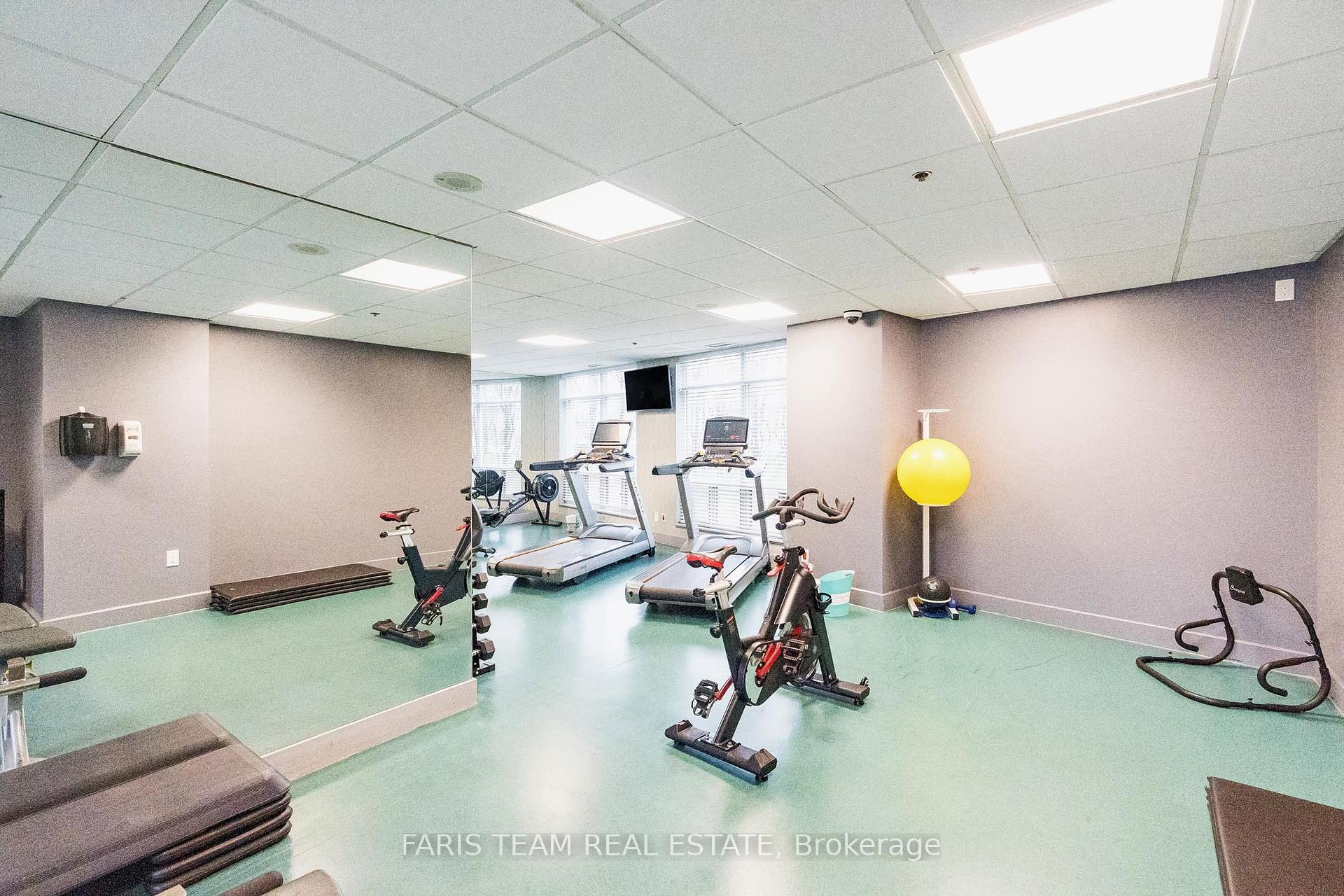 2 Bedrooms Condo at 88 Palace Pier,  Toronto For sale