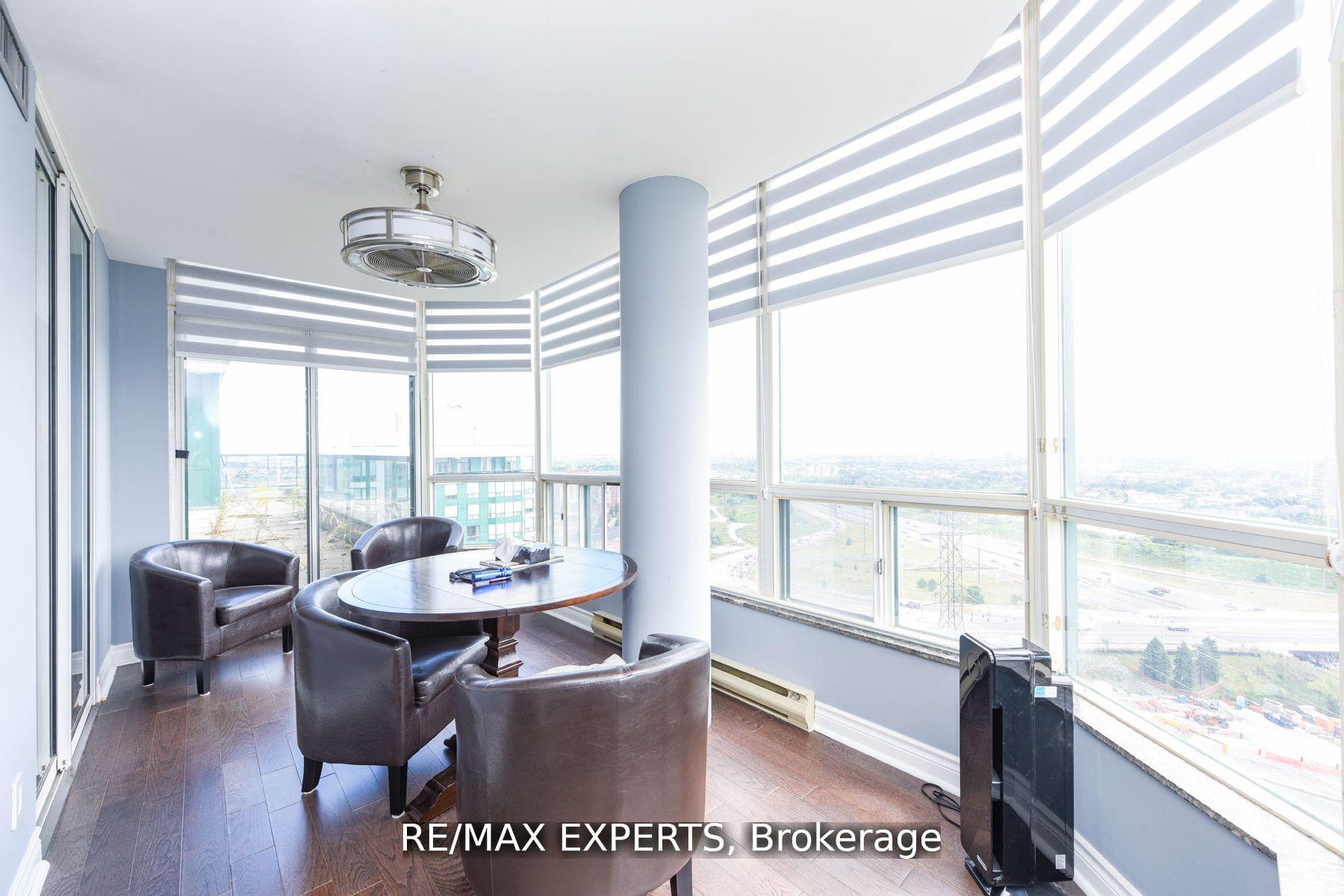3 Bedrooms Condo at 4460 Tucana, Mississauga For sale