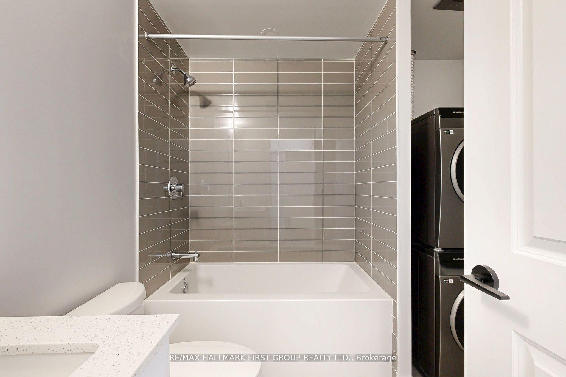2 Bedrooms Condo at 2343 Khalsa, Oakville For sale