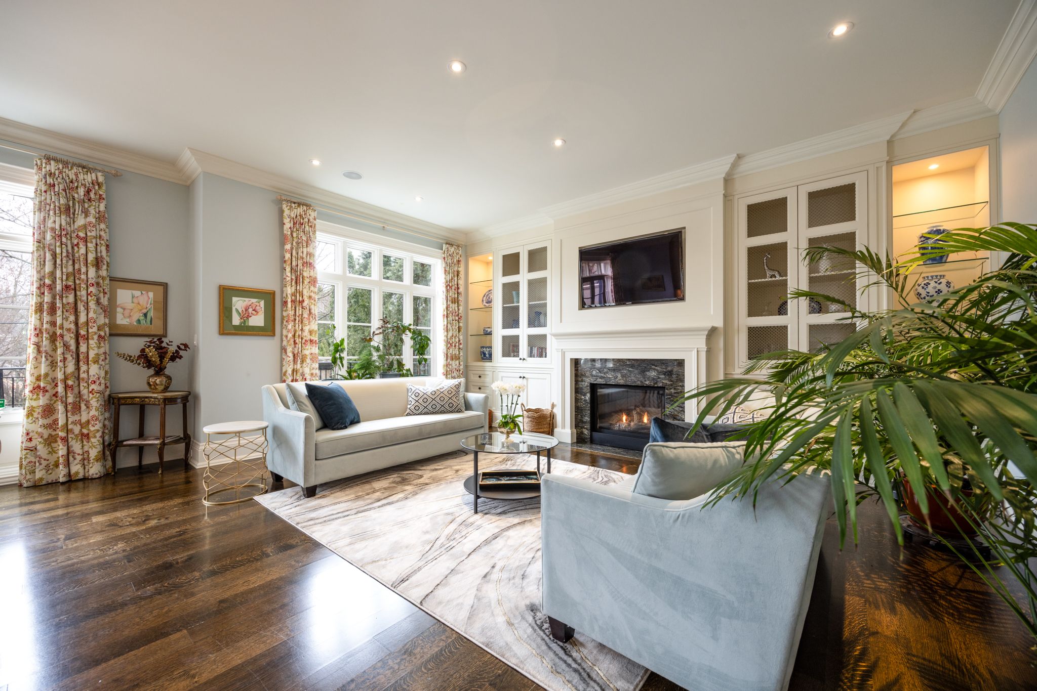 50 Lawrence Crescent
