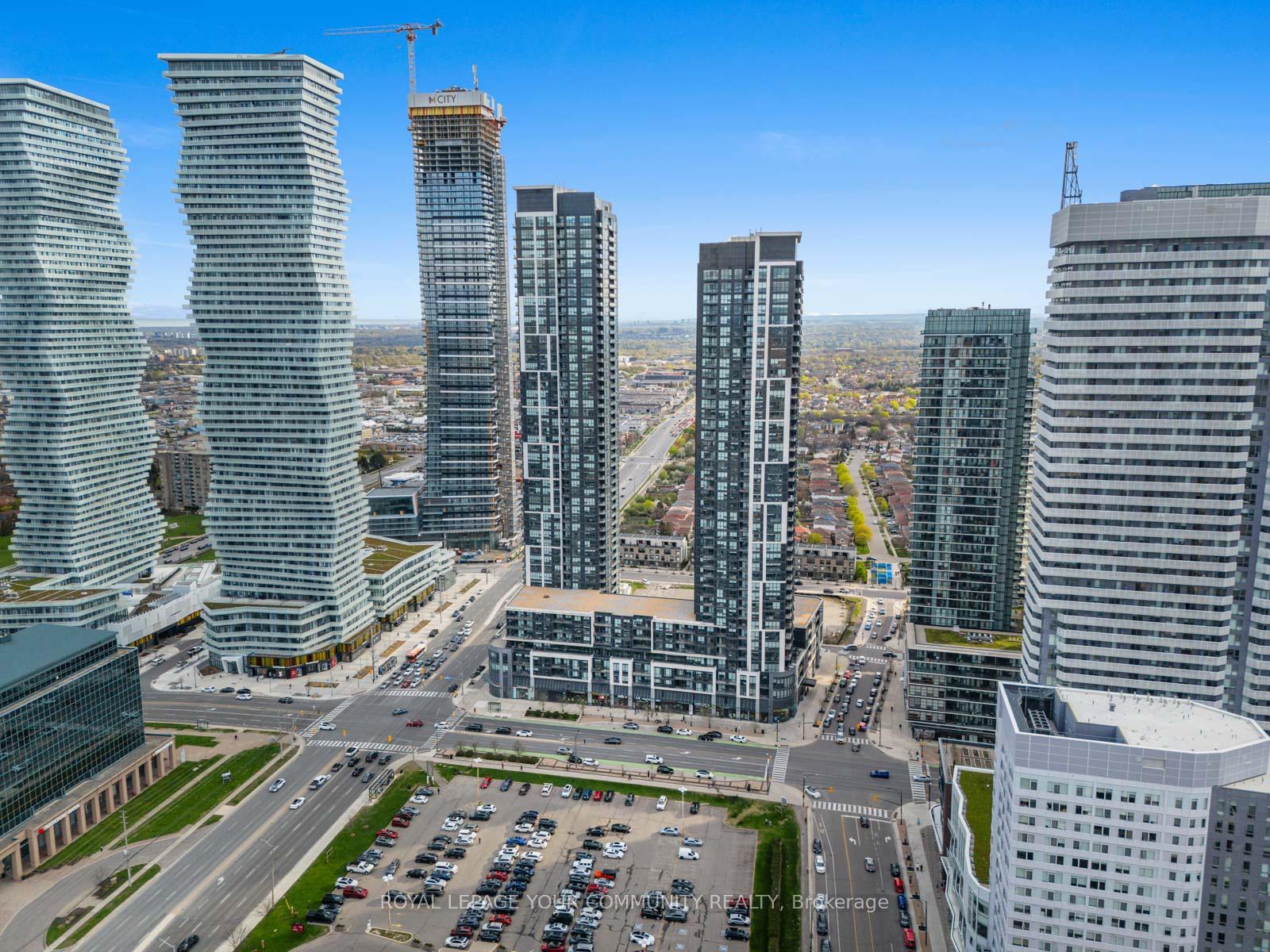 2 Bedrooms Condo at 510 Curran, Mississauga For sale