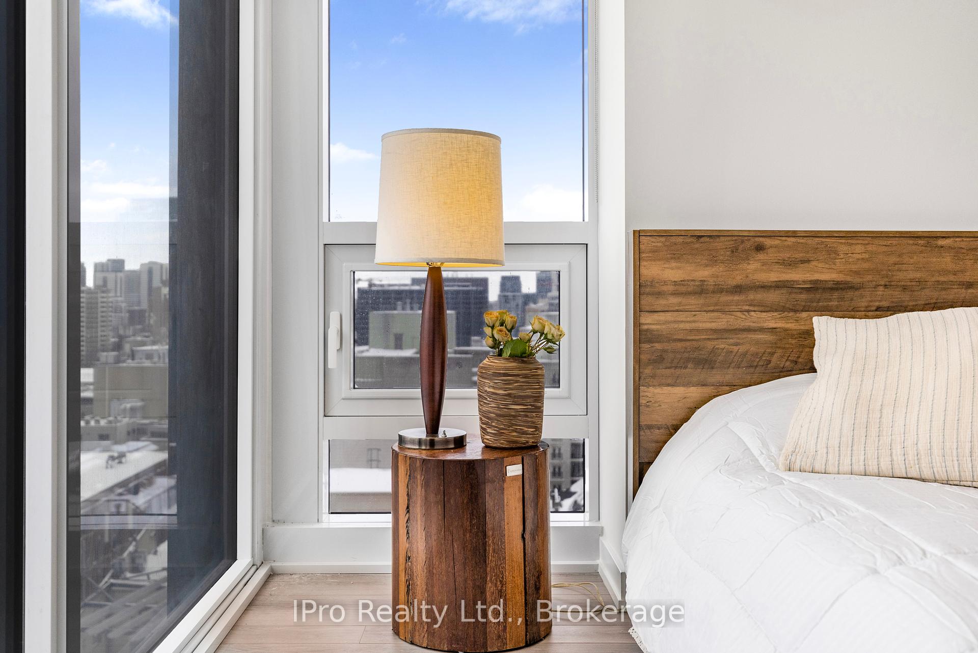 3 Bedrooms Condo at 89 CHURCH, Toronto For sale