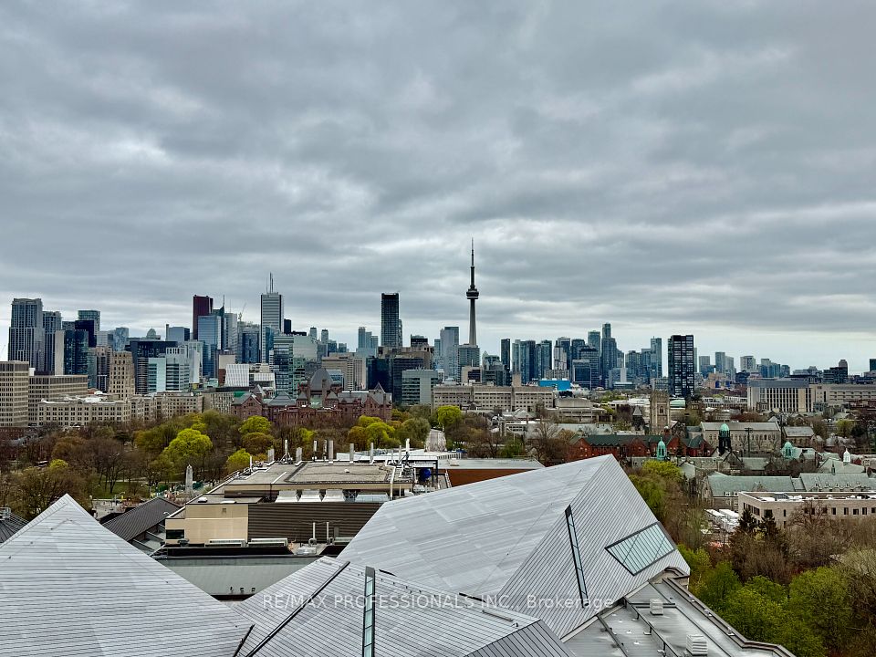 200 Bloor